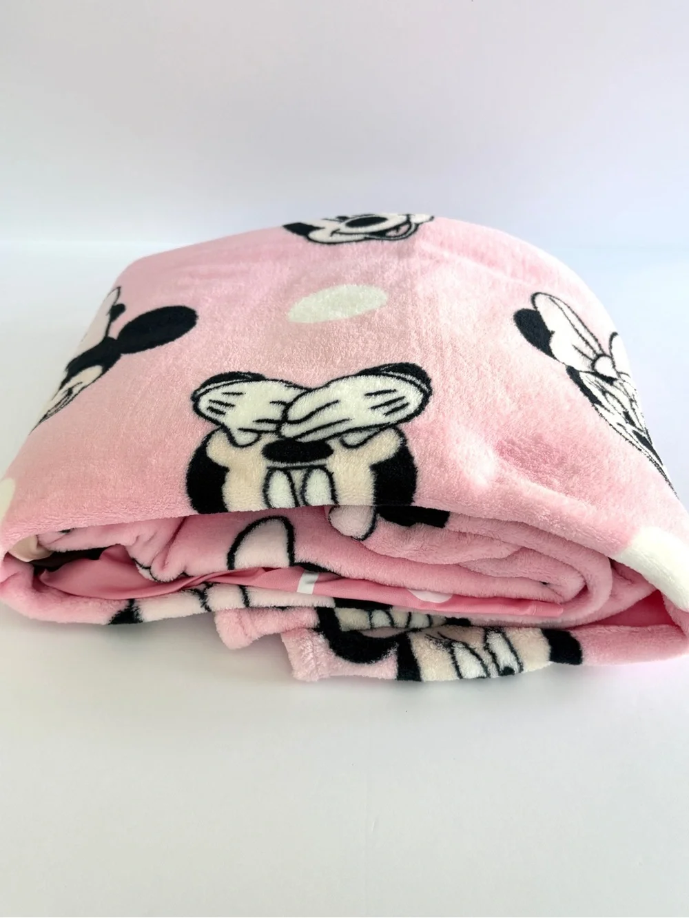 Minnie Mouse Toddler Bedding Set 4 Piece Sheets Blanket Disney Junior NWOT